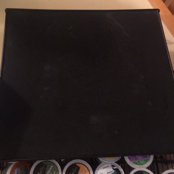 KEURIG Model B40 used great condition with extras - Picture 5 of 6